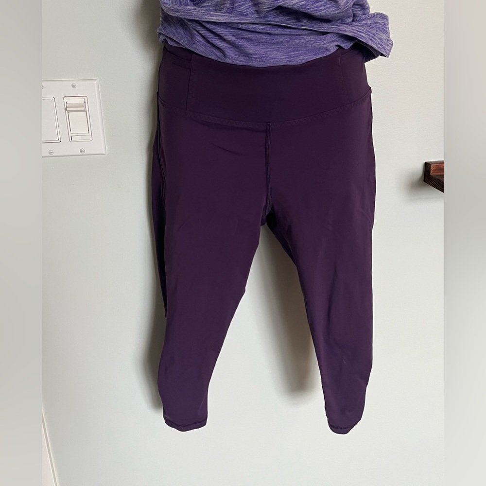 Lululemon Real Quick Crop